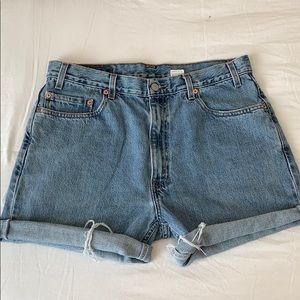 Vintage Levi’s Cut Off 505 High Waist Denim Shorts